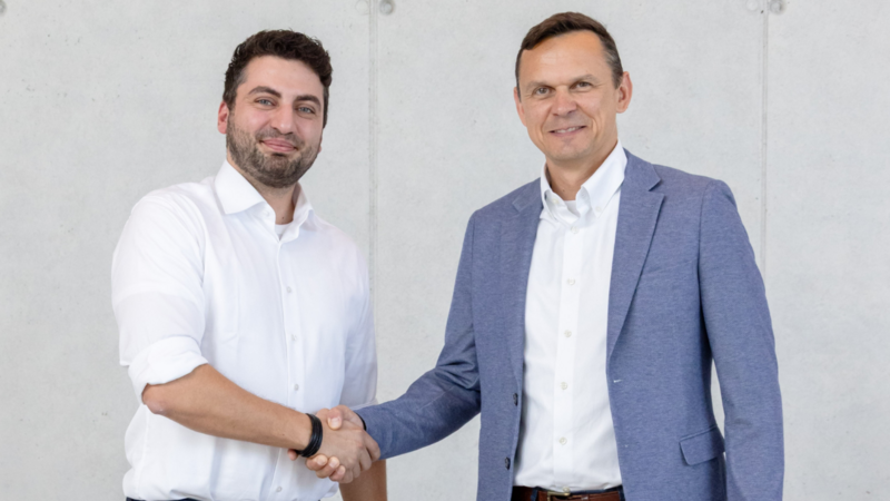 Felix Rolka, CEO EVANIUM & Christian Hauk, WACKER