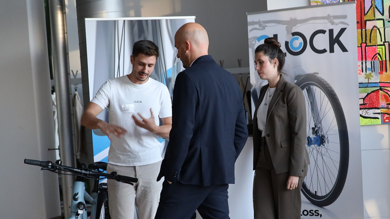 Das Start-up 2Lock auf der Start-up-Messe des Kooperationsforums Mittelstand & Start-up